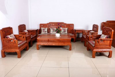 济南实木家具需要油漆的四个原因？