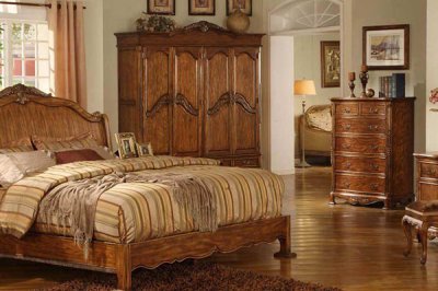 济南实木家具需要油漆的四个原因？