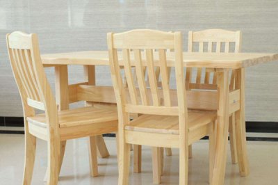 济南实木家具需要油漆的四个原因？