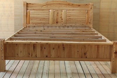 济南实木家具需要油漆的四个原因？