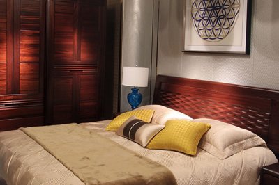 济南实木家具需要油漆的四个原因？