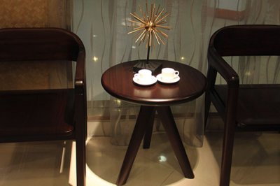 使用者平时究竟该如何保养山东实木家具