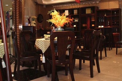 你一般是怎样选购实木家具的？