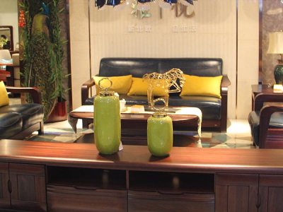 济南实木家具需要油漆的四个原因？