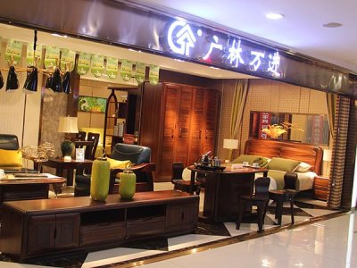 如何给实木家具选择合适的“化妆品”?