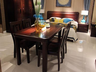 济南实木家具需要油漆的四个原因？